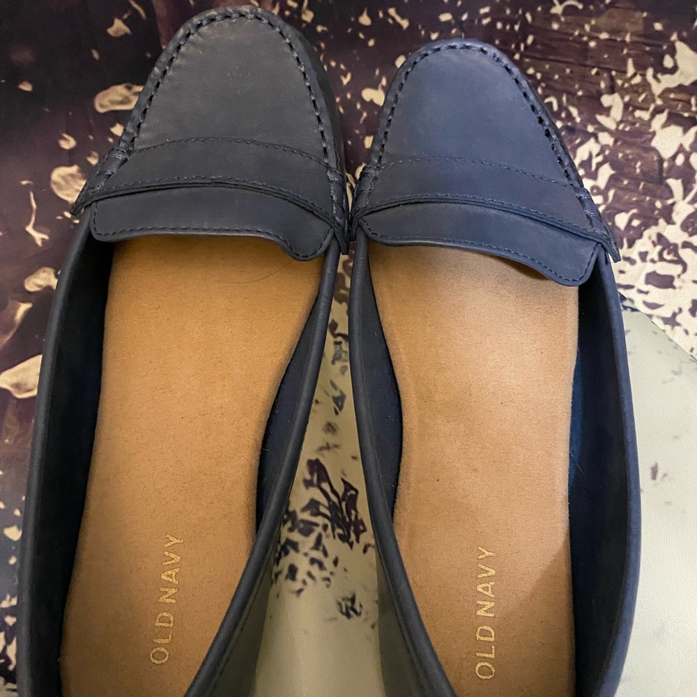 Old navy flats